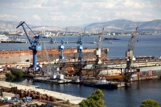 Elefsis Port